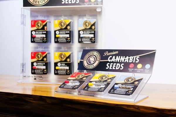 growers choice display racks